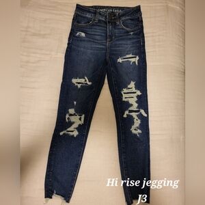 American Eagle Outfitters Women's Dark Blue High Rise Distressed Jeans 0 X-short